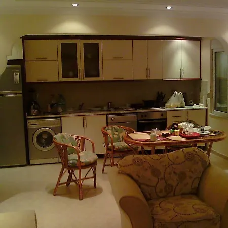 아파트 Toros 5 European Residential 2+1 마흐무틀라르