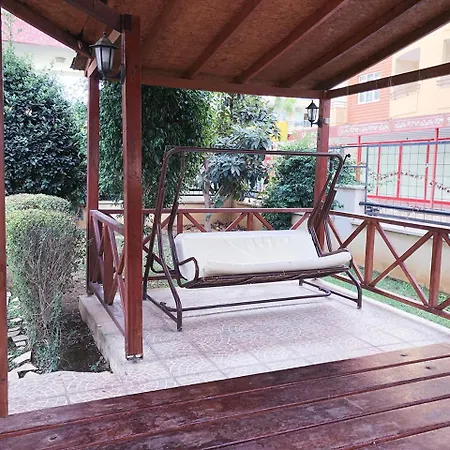 Toros 5 European Residential 2+1 * 마흐무틀라르